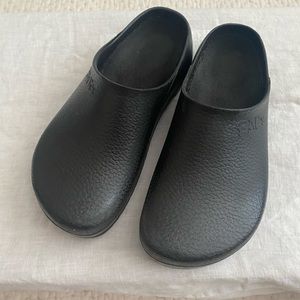 Black Birkenstock Super Birkies size 39